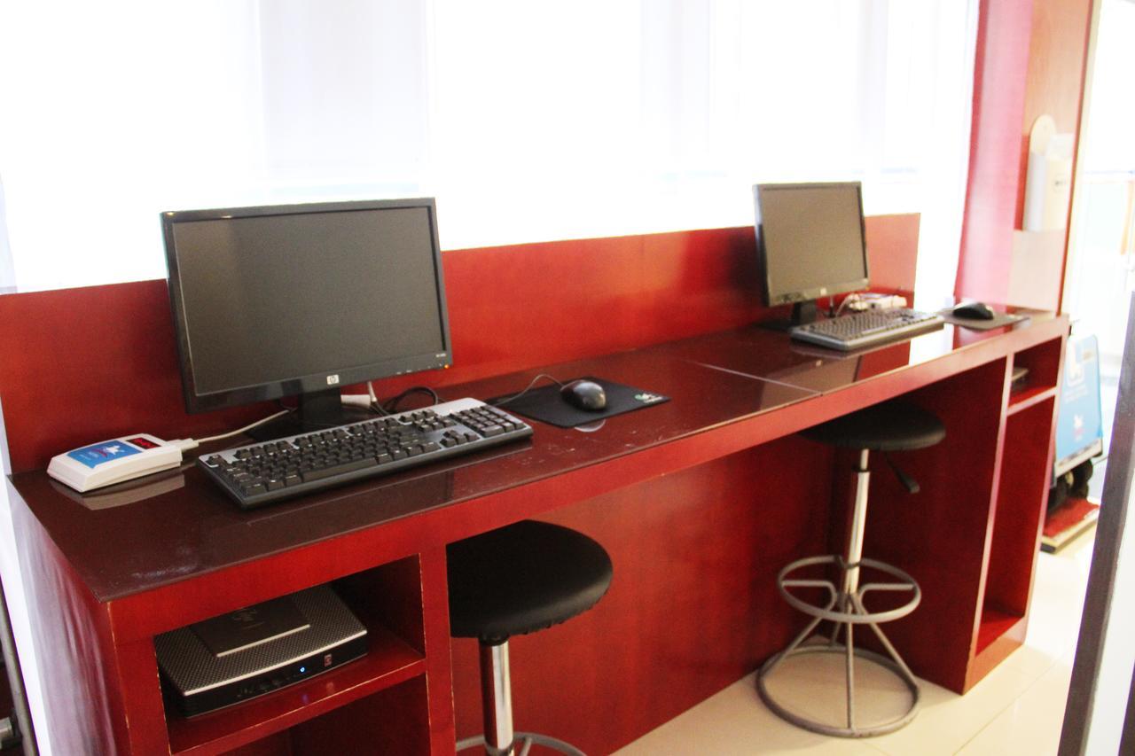 Hanting Express Shanghai Zhabei Park Branch Extérieur photo