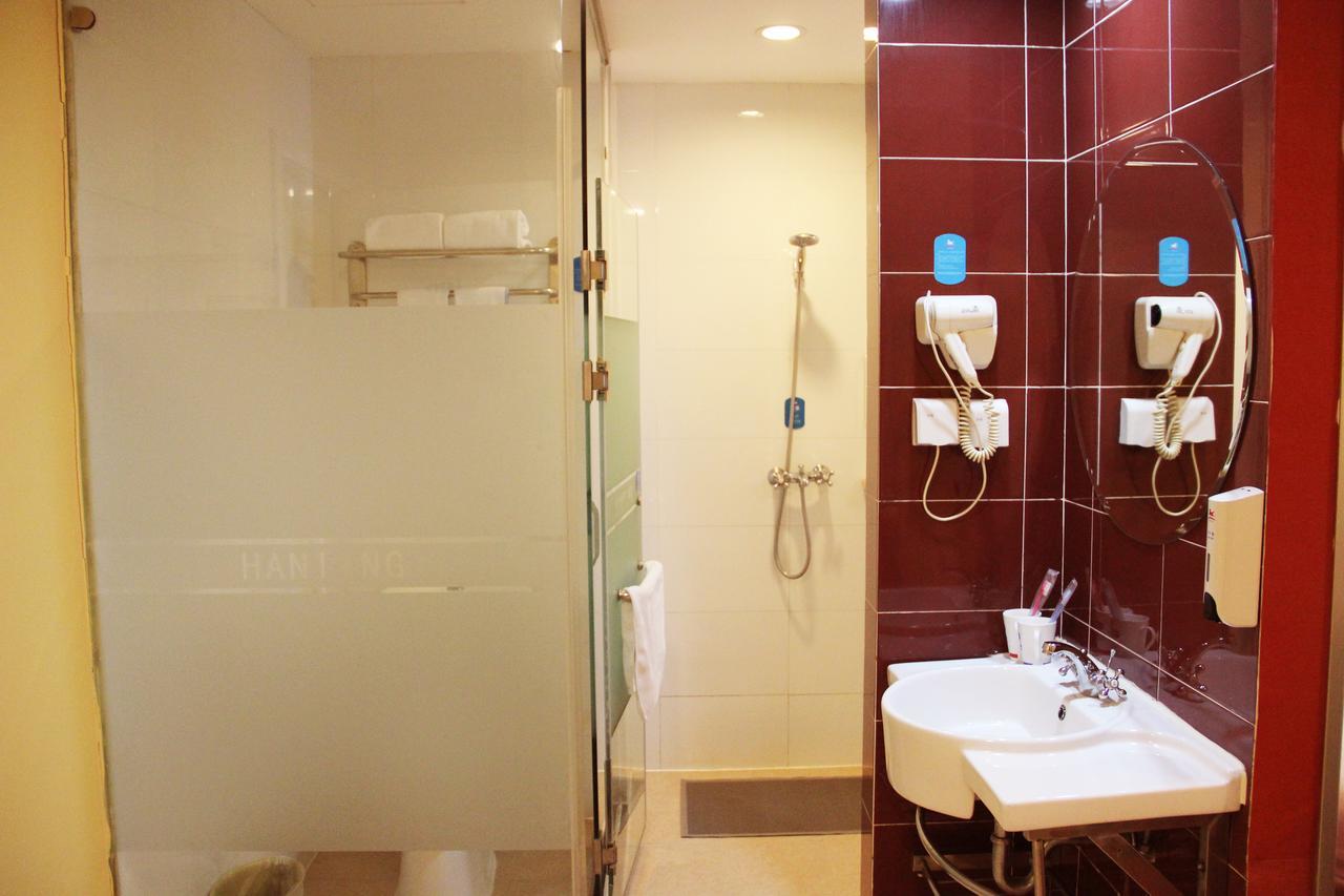 Hanting Express Shanghai Zhabei Park Branch Extérieur photo